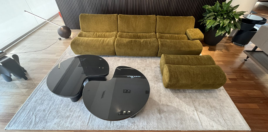 Ernest-Poliform-con-pouf-Moro-2-Outlet