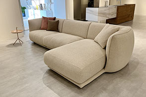 VELA PIPING SOFA